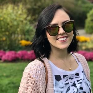 Meet your Posher, Hannah