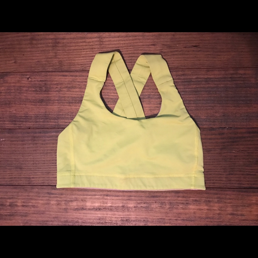 Lululemon sports bra