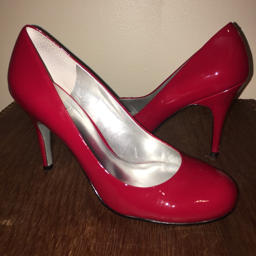 Jessica Simpson Red Pumps