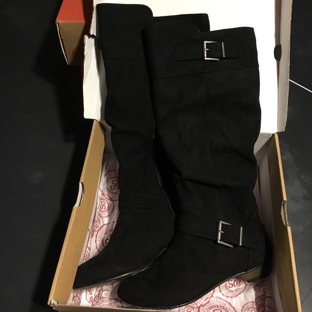 Women's Size 6 long black boots