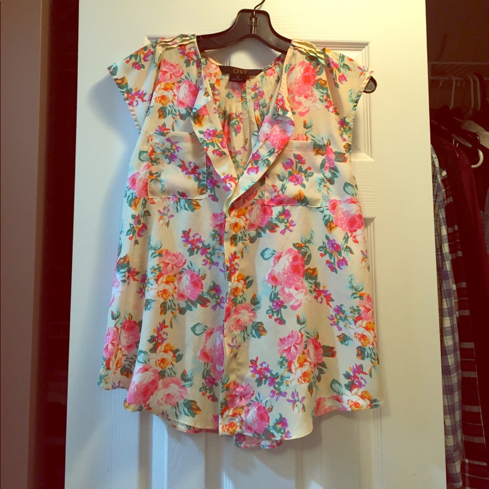 Women's fashion top