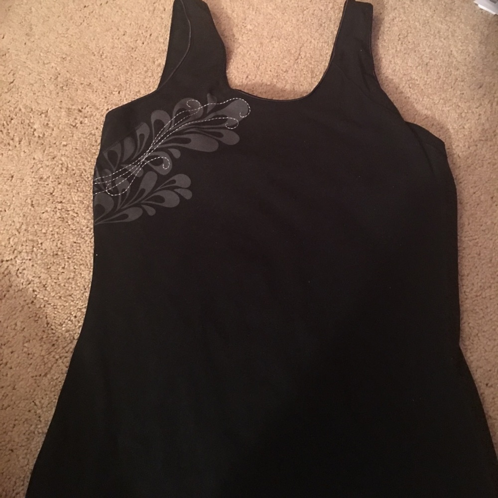 🍁🍂EUC Adidas flower workout tank🍂🍁