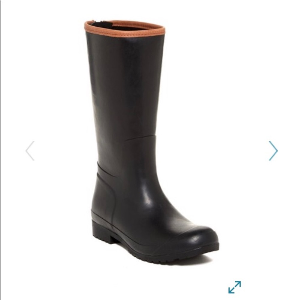 Rain boots