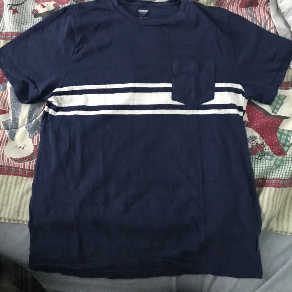 Medium Old Navy T-Shirt