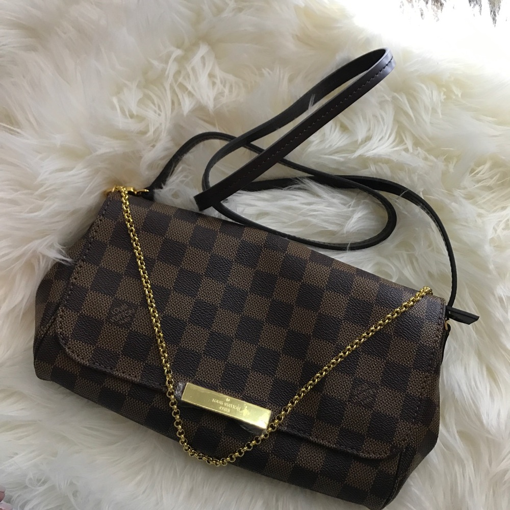 ❌❌SOLD❌❌ Louis Vuitton favorite MM crossbody