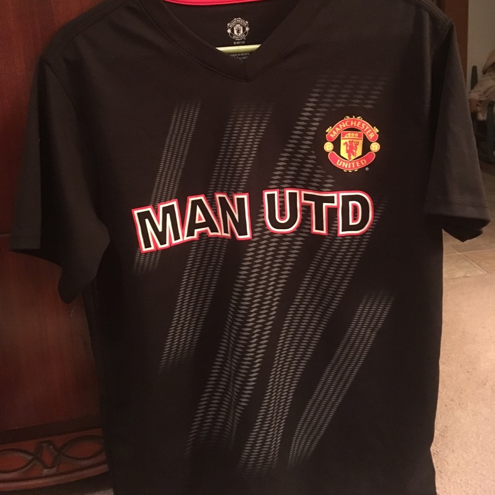 Manchester United men's dry fit jersey