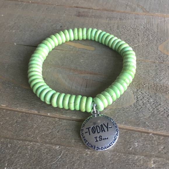 3 for $25 Green Howlite Gemstone Bracelet - Picture 2 of 3