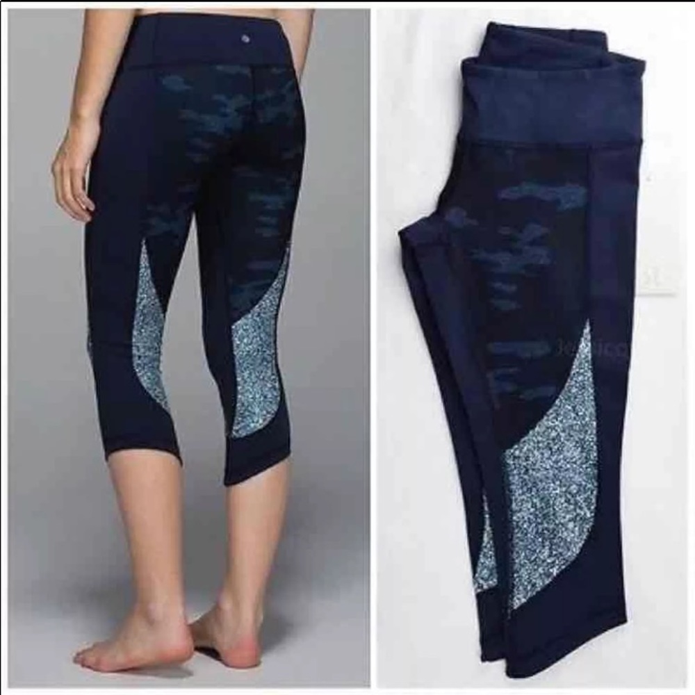 Lululemon Camo Blue wunder under crops
