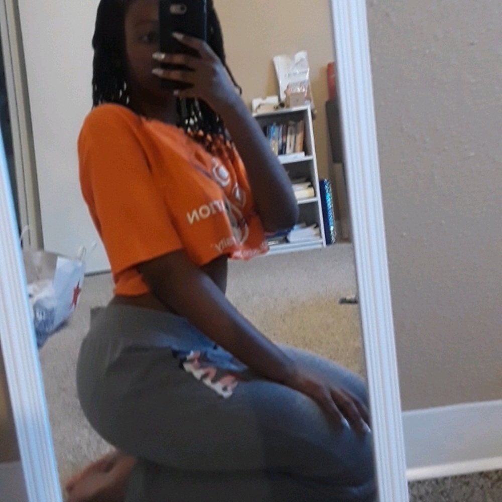 Meet your Posher, Diamond