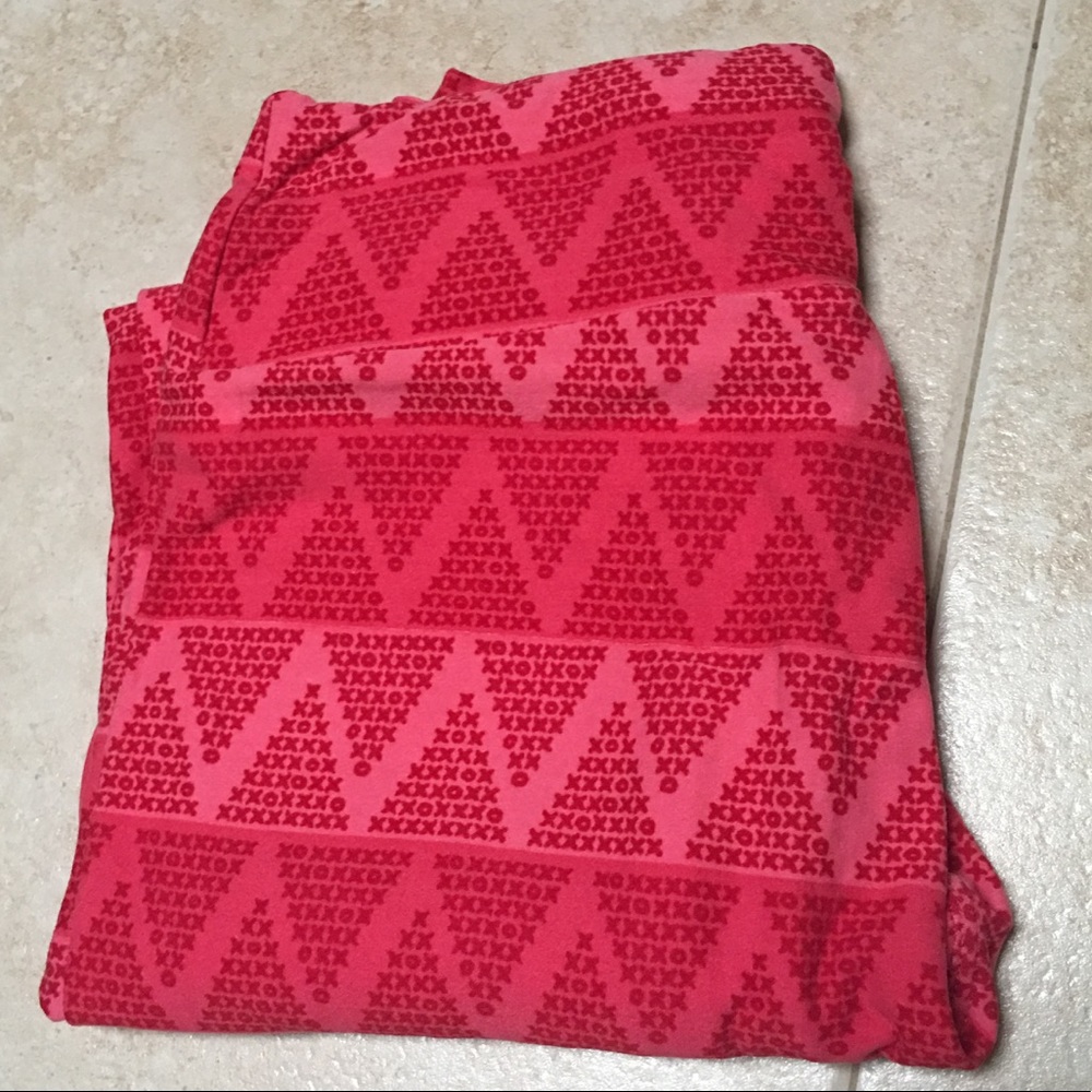 LuLaRoe Valentines Day Leggings