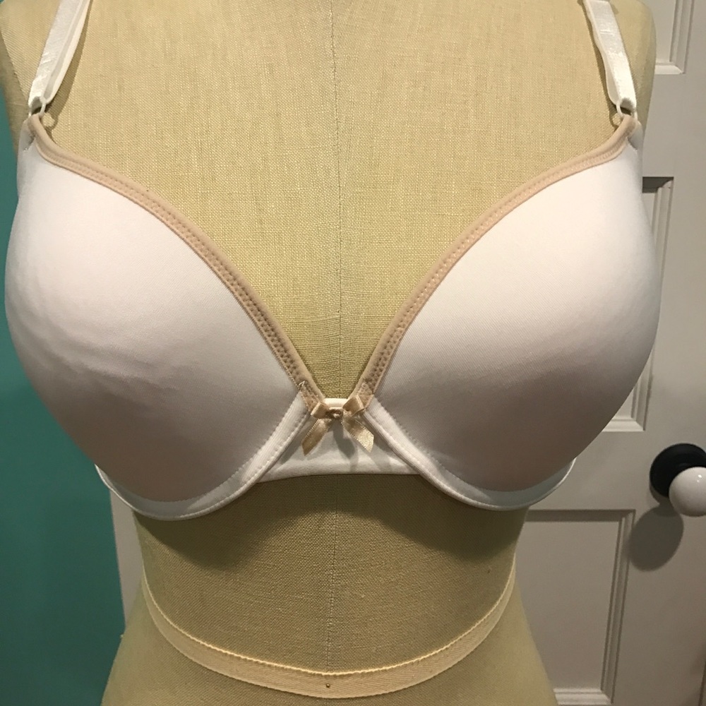 Maidenform 36D white bra