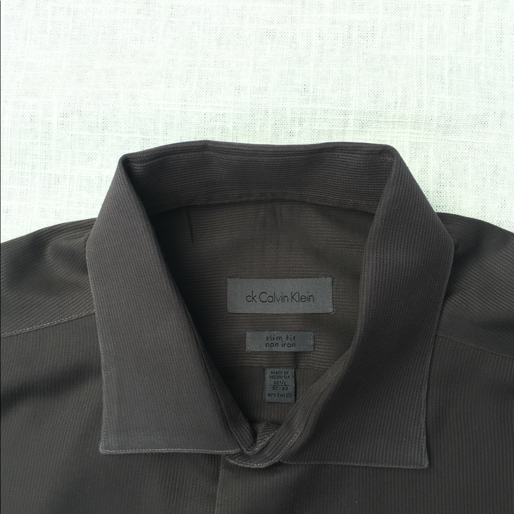 ck Calvin Klein Long Sleeve dress shirt