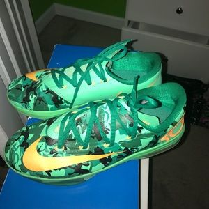 Camo KDs