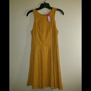 Goldenrod patterned dress NWT