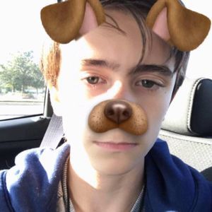 Meet your Posher, Pierce