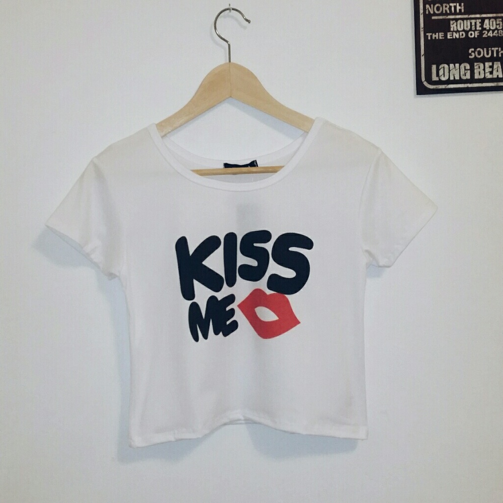 Graphic crop Tee