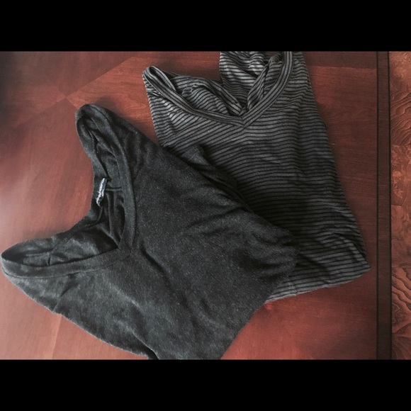 Brandy Melville basic tees - Picture 1 of 4