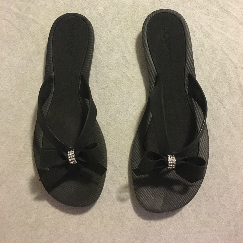 Guess flip flops