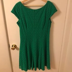 London Times Kelly Green lace skater dress