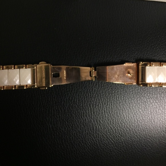 Michael kors opal rose gold watch