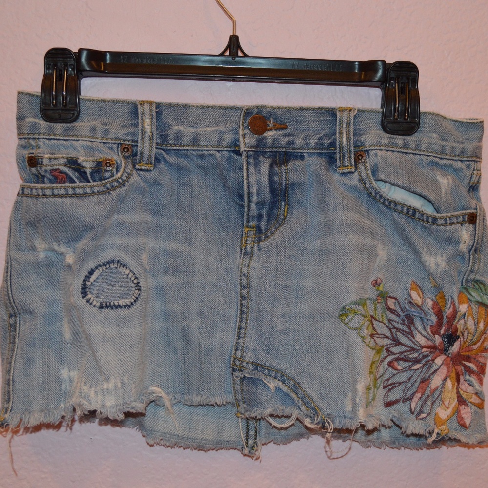 Abercrombie and Fitch Floral Jean Skirt