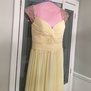 Yellow chiffon bottom with beaded cap sleeve