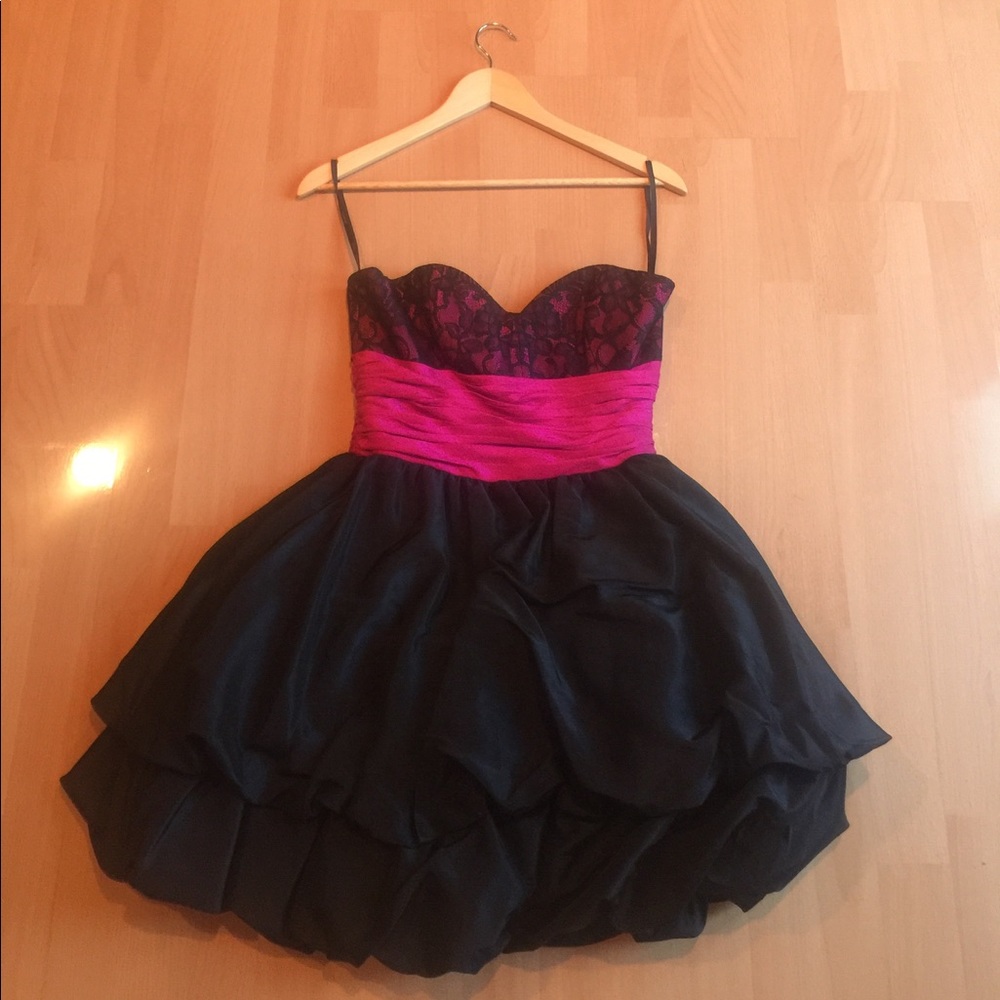 Betsey Johnson dress