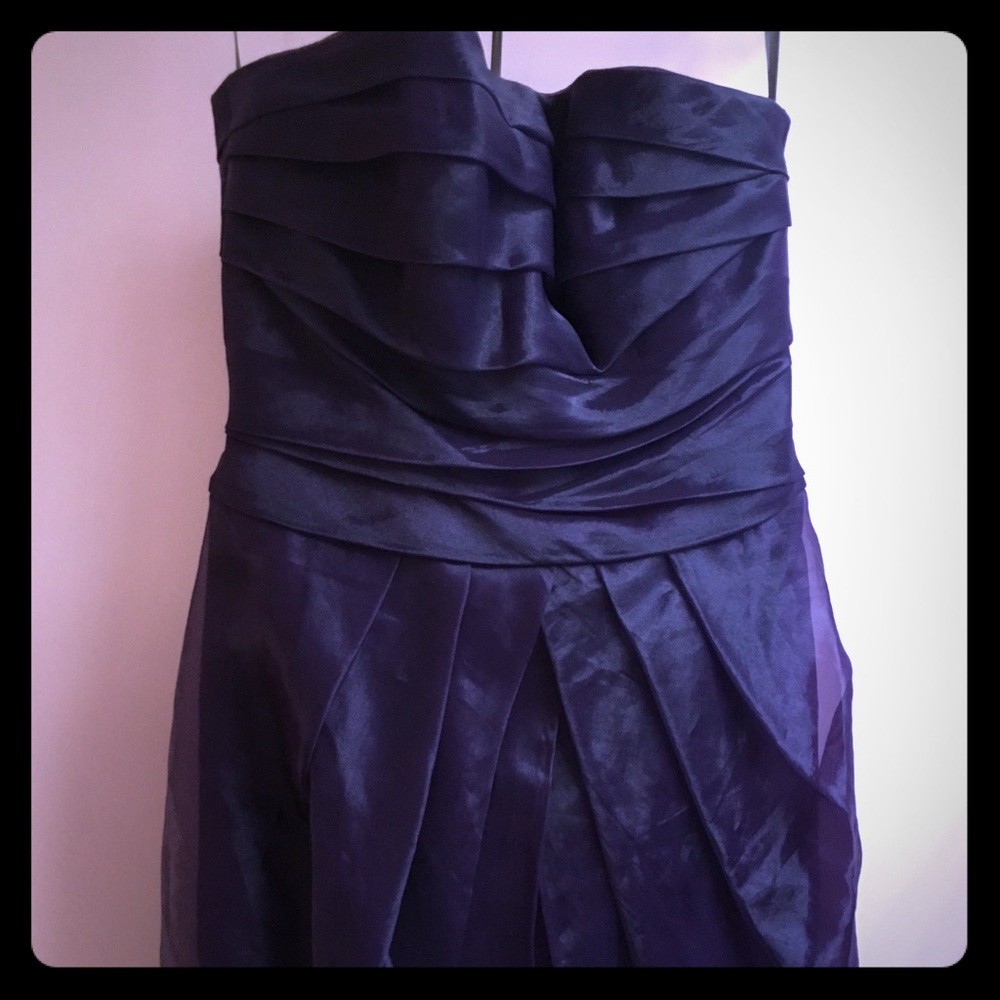 Short strapless dress