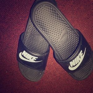 Nike slippers