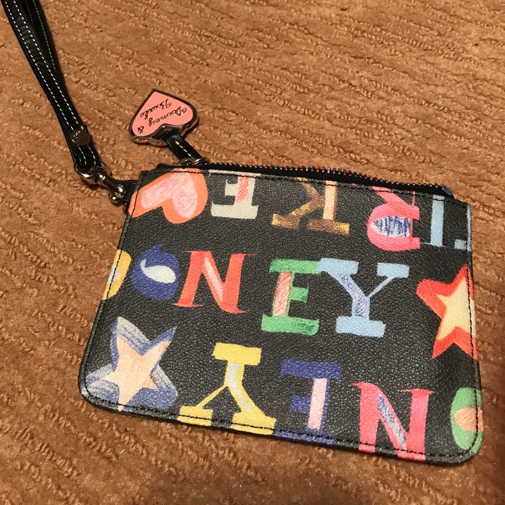 Wristlet