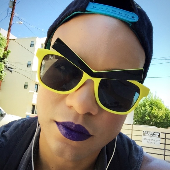 Meet your Posher, Marcos - Picture 2 of 8