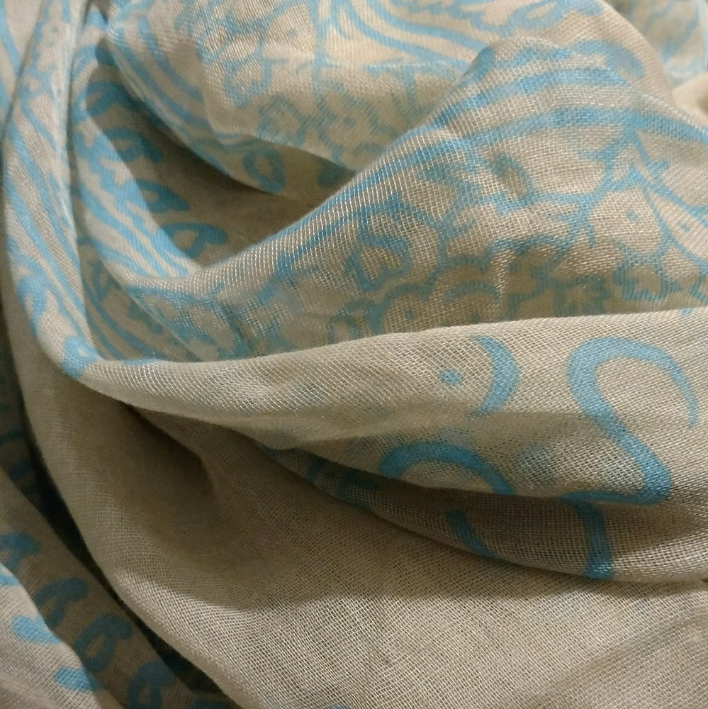 Scarves - Picture 2 of 3