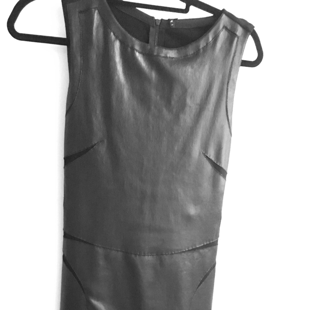 Sleeveless leather dress