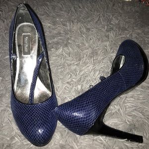 white house black market navy heels