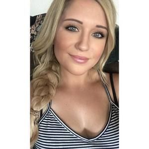 Meet your Posher, Olivia