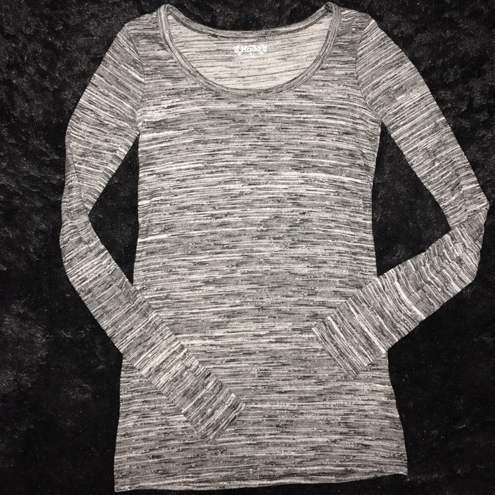 Gray MUDD long sleeve tshirt