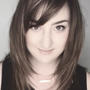 Meet your Posher, Caroline