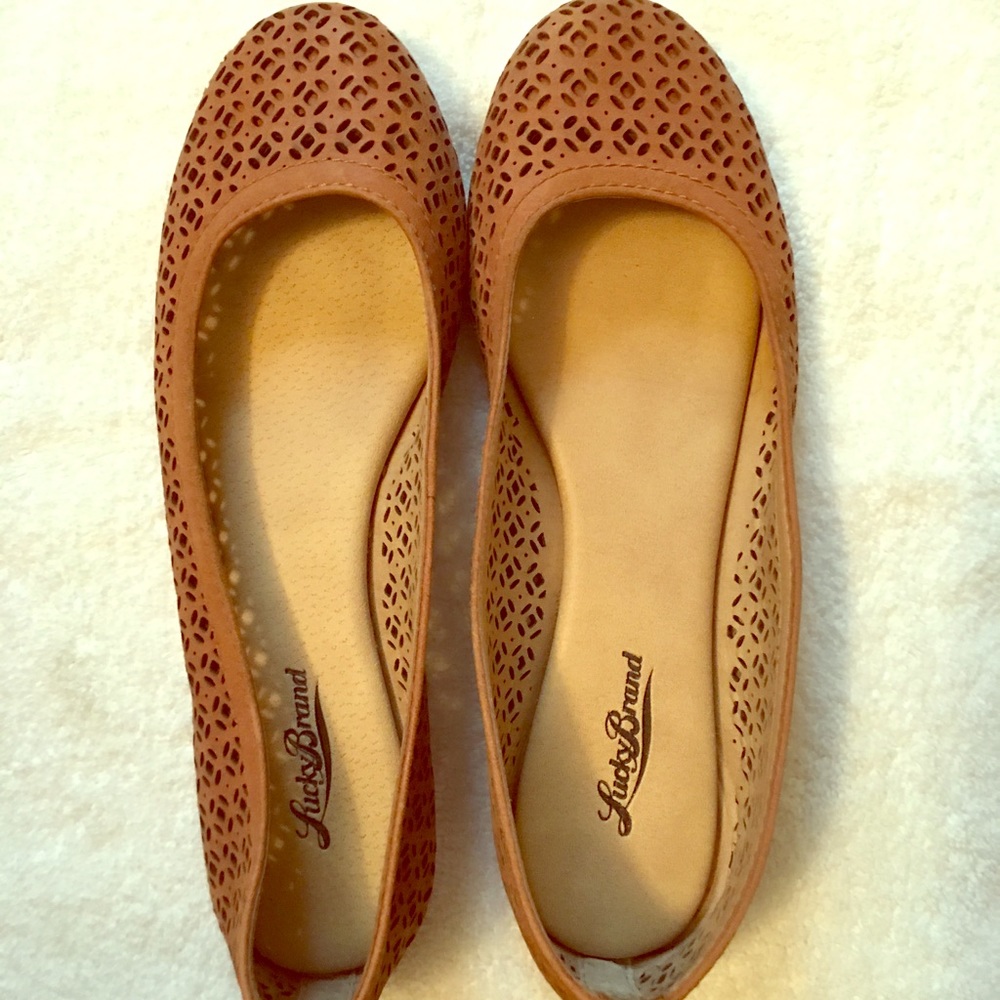 Lucky brand flats