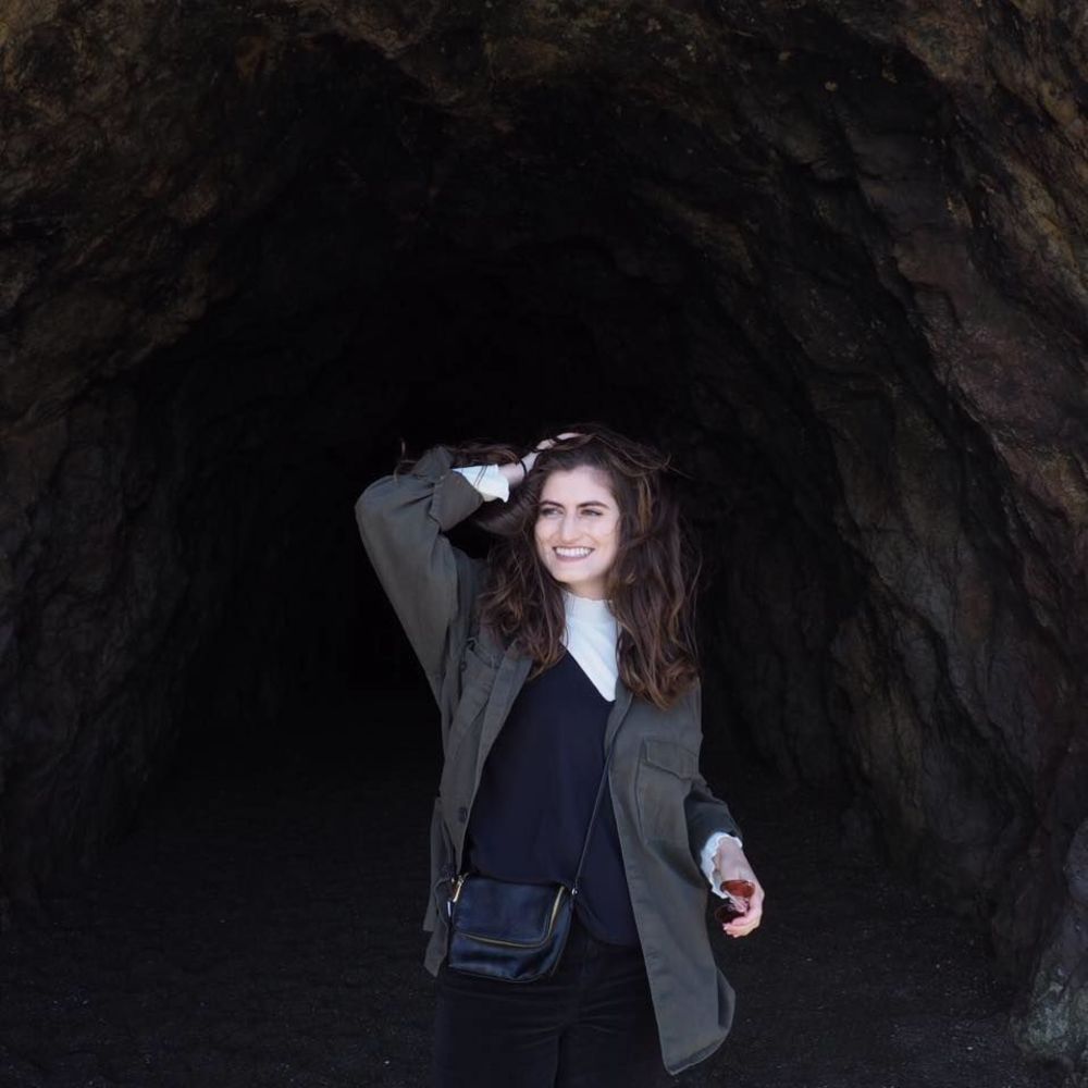 Meet your Posher, Julia