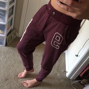 Medium Comfy Aeropostale Joggers