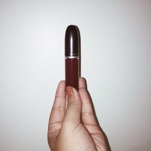 MAC Retro Matte Liquid Lipcolor in High Drama