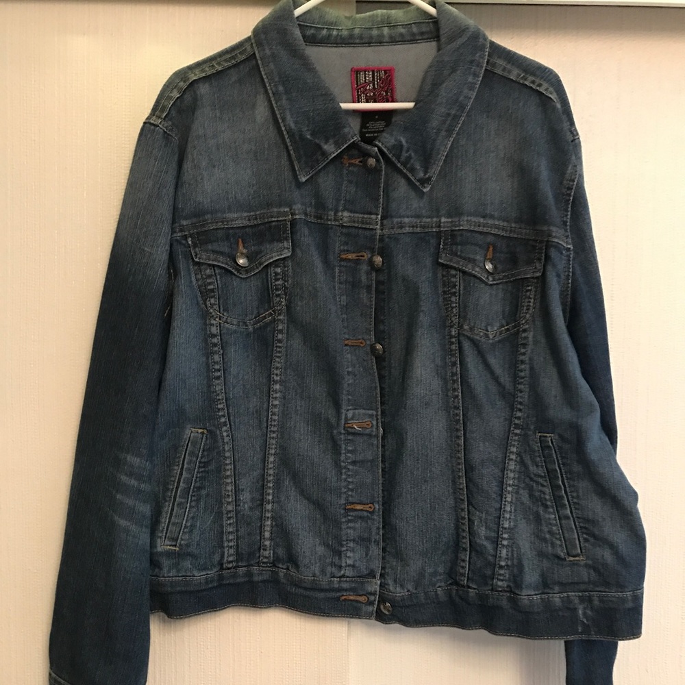 Torrid Jean jacket with pockets