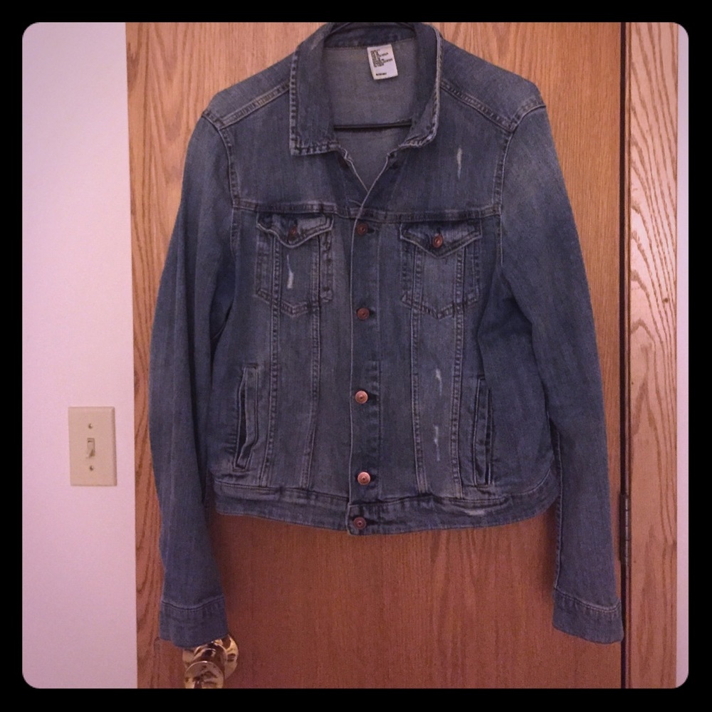 H&M Denim Jacket 💅🏻👑