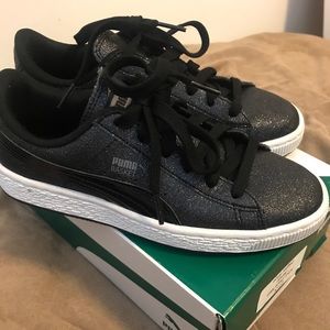 Puma shoes