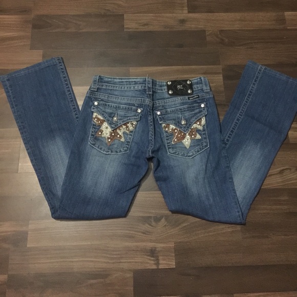 Miss Me Jeans - Picture 2 of 3