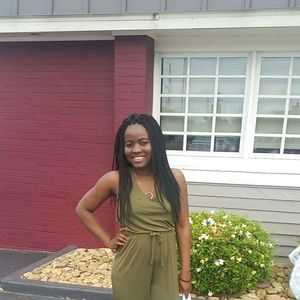 Meet your Posher, Pamela