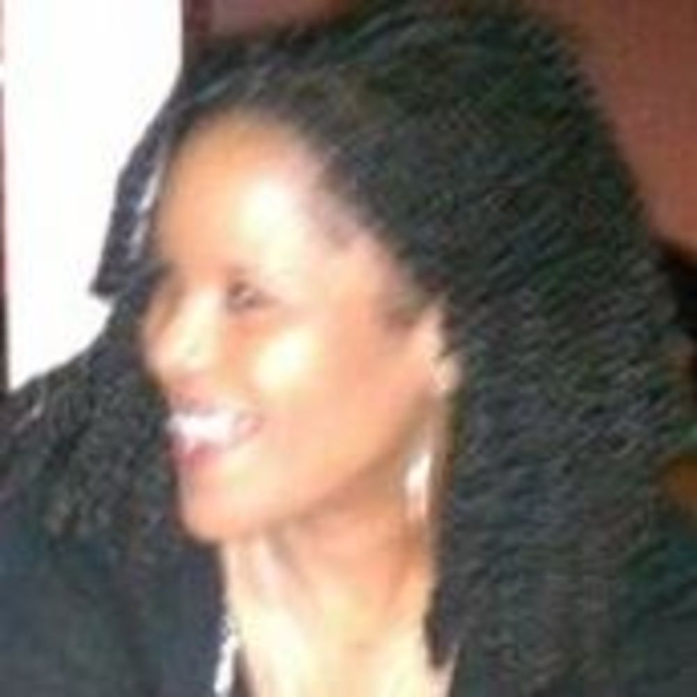 Meet your Posher, Deborah