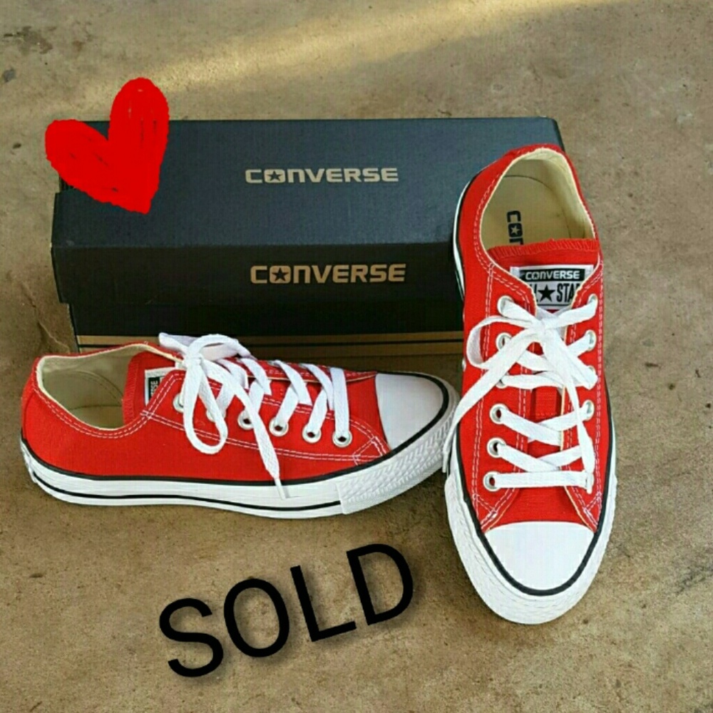 🎉Converse🎉 Sneakers Brand New "Only worn 1 X"