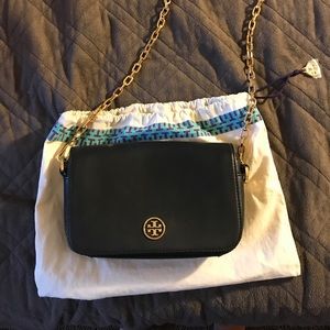 Tory Burch Black Cross Body - LIKE NEW
