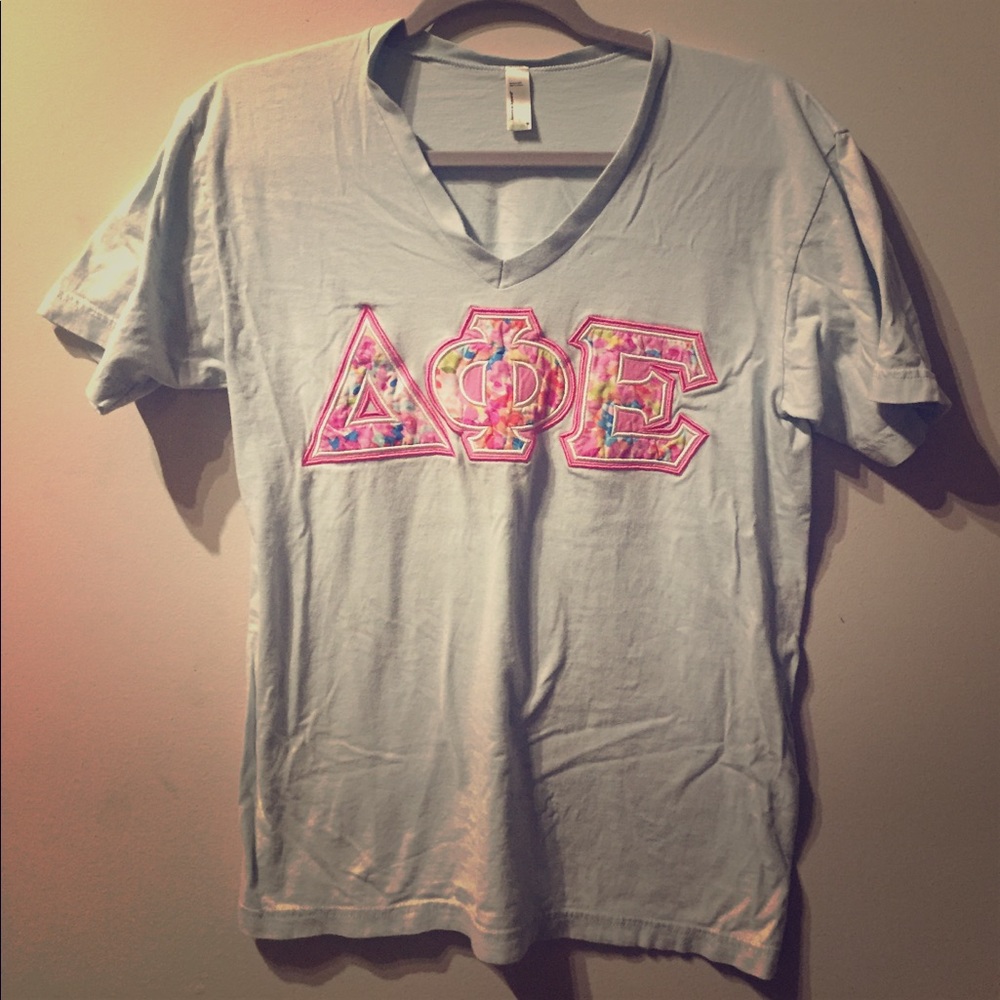 Stitched DPhiE shirt